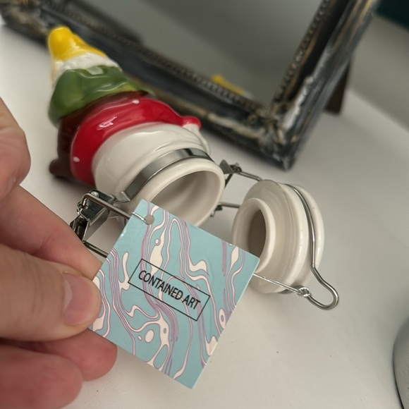 Set Gnomes Porcelain Container Art Decor NWT (2) - Picture 8 of 10